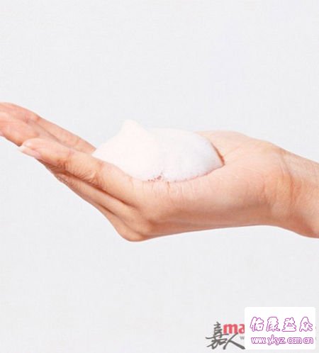 蜗牛霜左旋C 揭那些年骗过你的美容概念